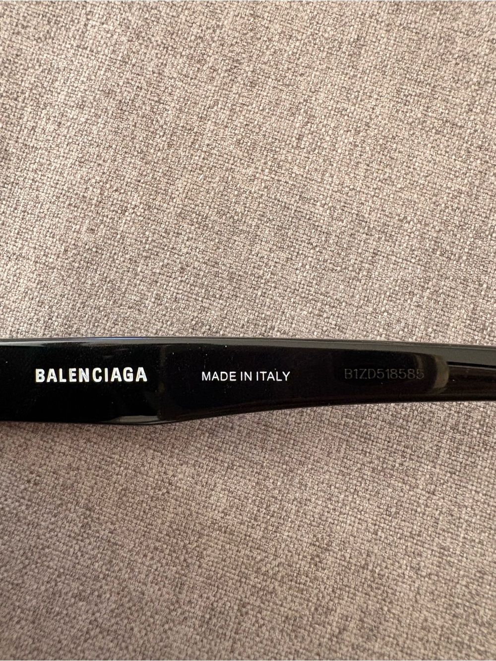 New Balenciaga Black Gray Oversized sunglasses W Gold BB Logo - Picture 7 of 9
